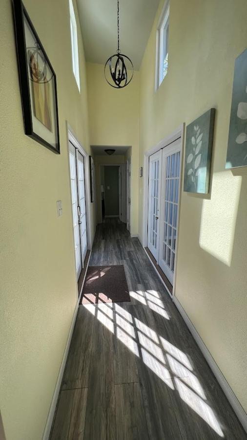 Hill Country Highland'S Bluebonnet Cottage มาเบิล ฟอลส์ ภายนอก รูปภาพ